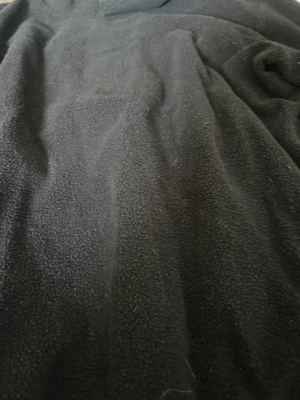 Alo xs‎ black sweater